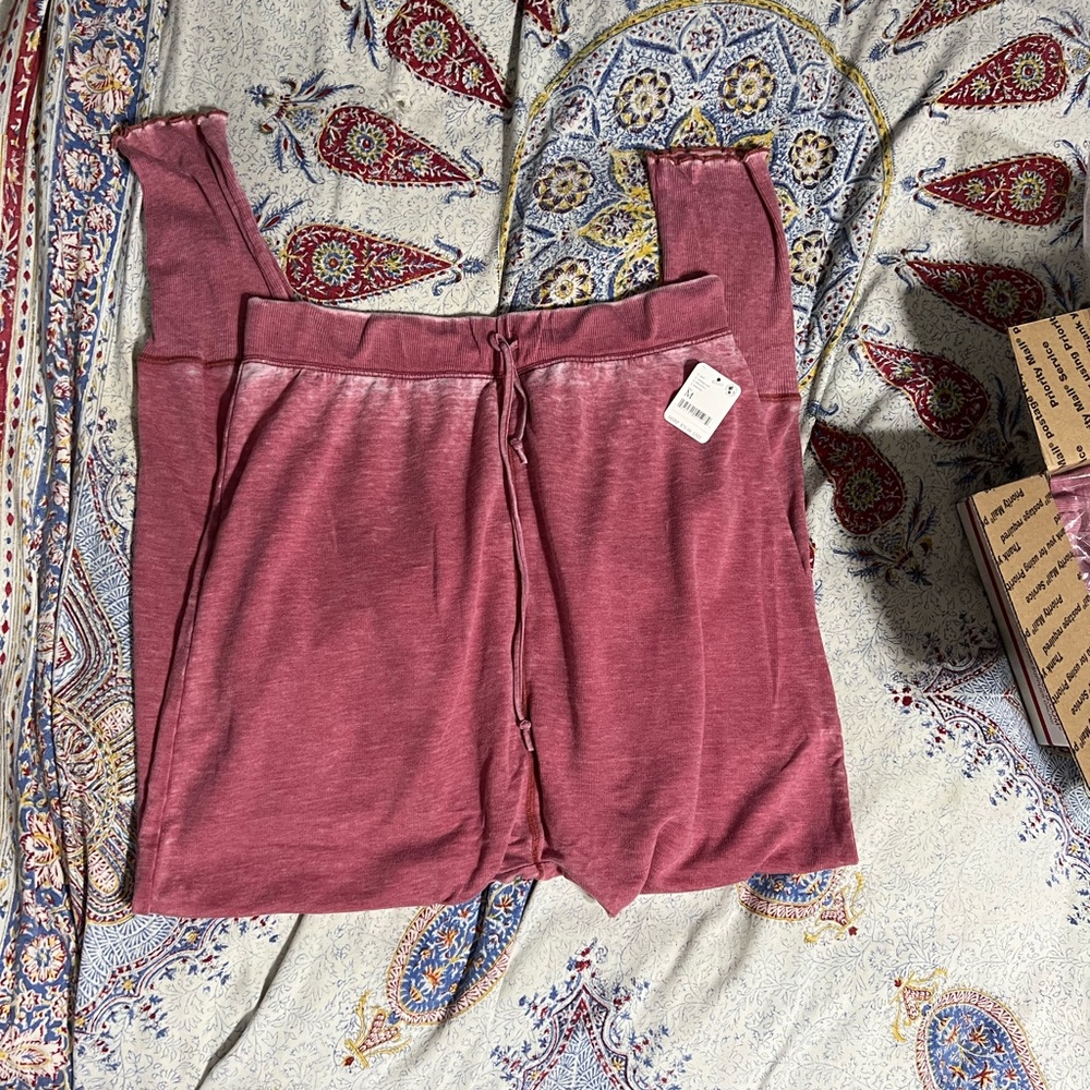 NWT Intimately Free People Cozy All Day harem leggings sz M - Picture 3 of 4